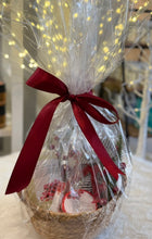 Load image into Gallery viewer, Cranberry Bliss Gift Basket