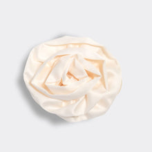 Load image into Gallery viewer, Satin Rosette Medium Flat Cloud Clip - Cream