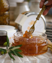 Load image into Gallery viewer, Pearl Onion Confit in Lemon Balsamic