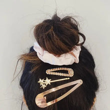 Load image into Gallery viewer, Mini Rhinestone Snap Clips - Rose Gold