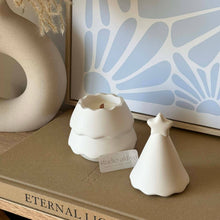Load image into Gallery viewer, Winter Forest Soy Candle

