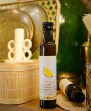 Load image into Gallery viewer, Lemon and White Balsamic Vinegar
