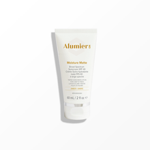 Load image into Gallery viewer, Moisture Matte SPF 40- Amber
