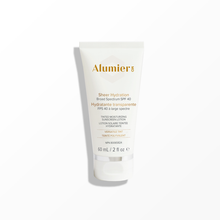 Load image into Gallery viewer, Sheer Hydration SPF 40 (Versatile Tint)
