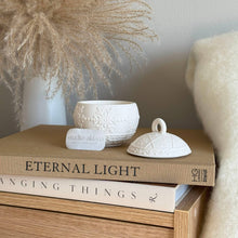 Load image into Gallery viewer, Winterberry Soy Wax Candle
