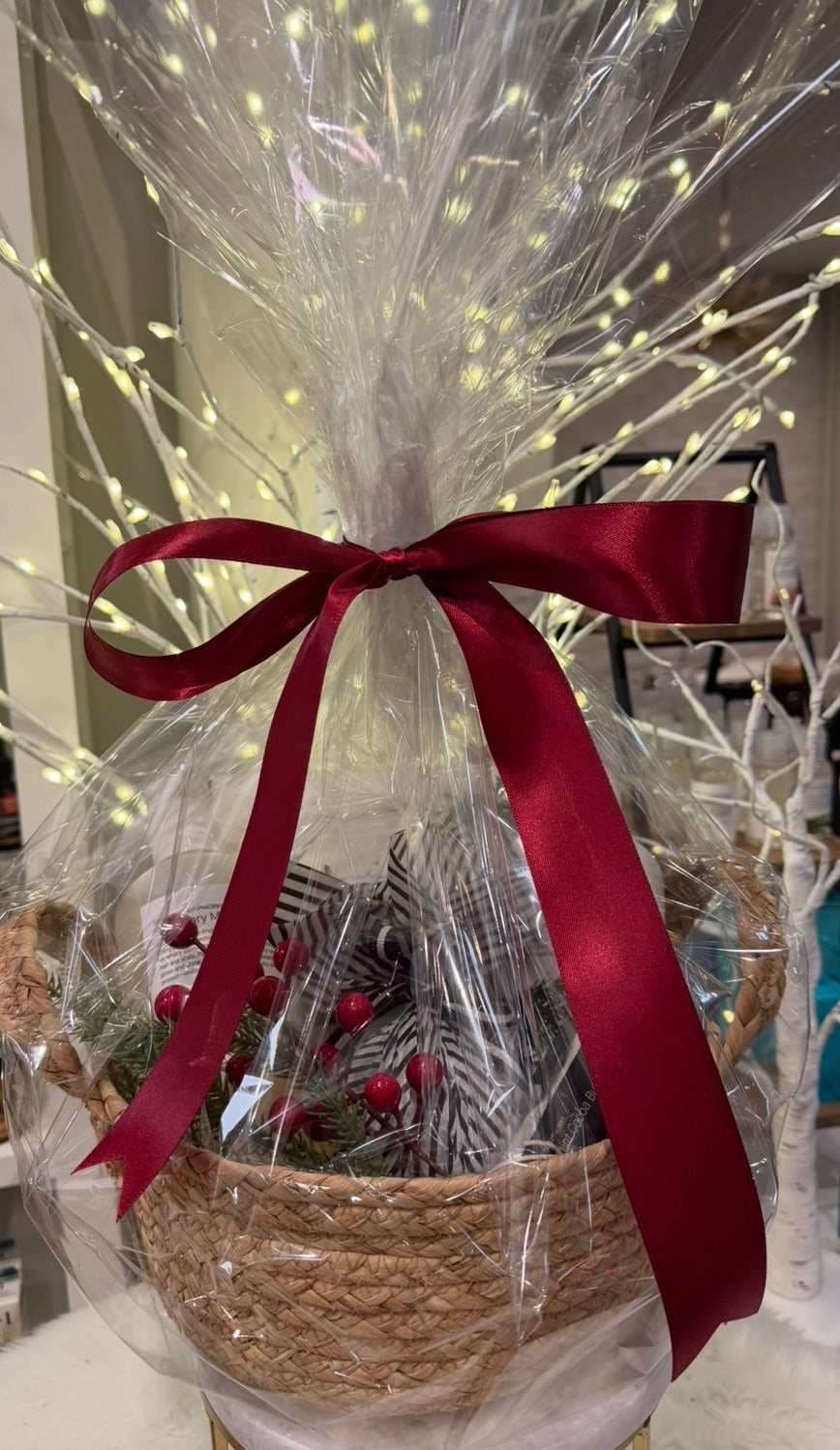 Mint-to-Be Gift Basket