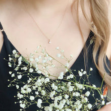 Load image into Gallery viewer, Baby&#39;s Breath Necklace
